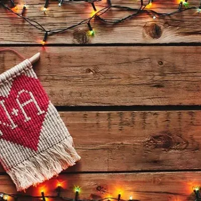 How to Decorate a Cozy Christmas Home